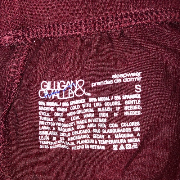 ❗️sold❗️Cute Pj Set - Picture 2 of 4